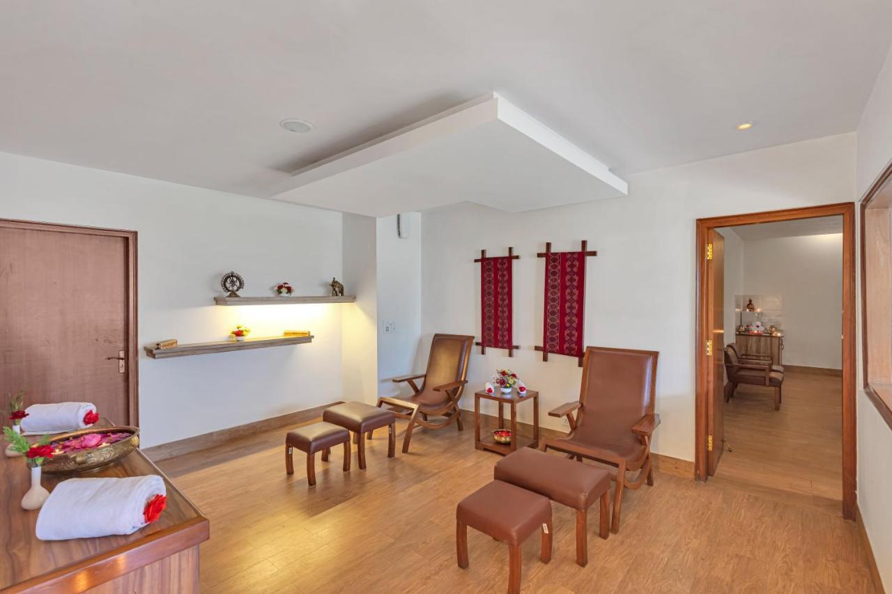 Club Mahindra Snow Peaks Manali Hotel Exterior foto